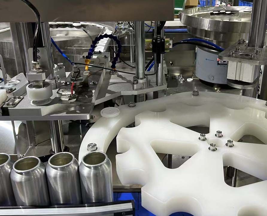 Fully automatic  suction cap pressing cap machine for bottle, High speed plastic jar ,cup capping machine