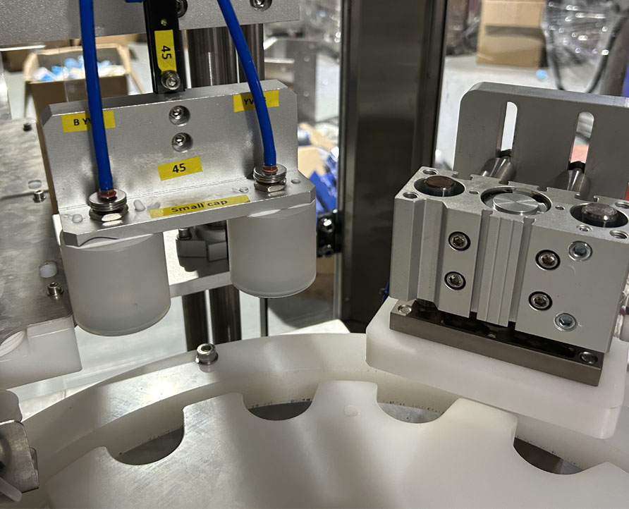 CE High Quality Capping Machine with PPU Suction Cap Pressing Machine,Automatic High Speed Press Cap Capper Machine