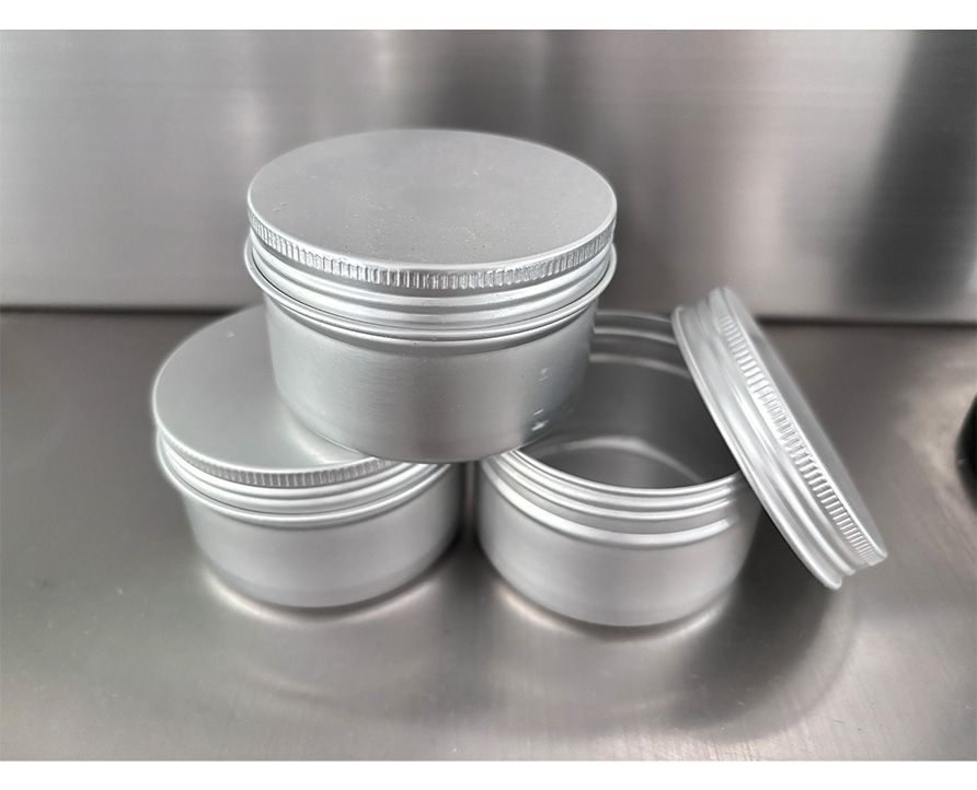 Fully automatic four-wheel screwing capping machine, automatic capping and pressing machine machine, high-speed capping machine