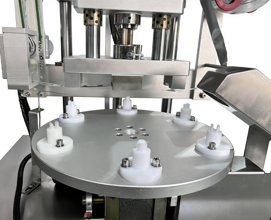 Semi-automatic roll heat film sealing machine, aluminum hot foil sealing machine, small tube sealing machine