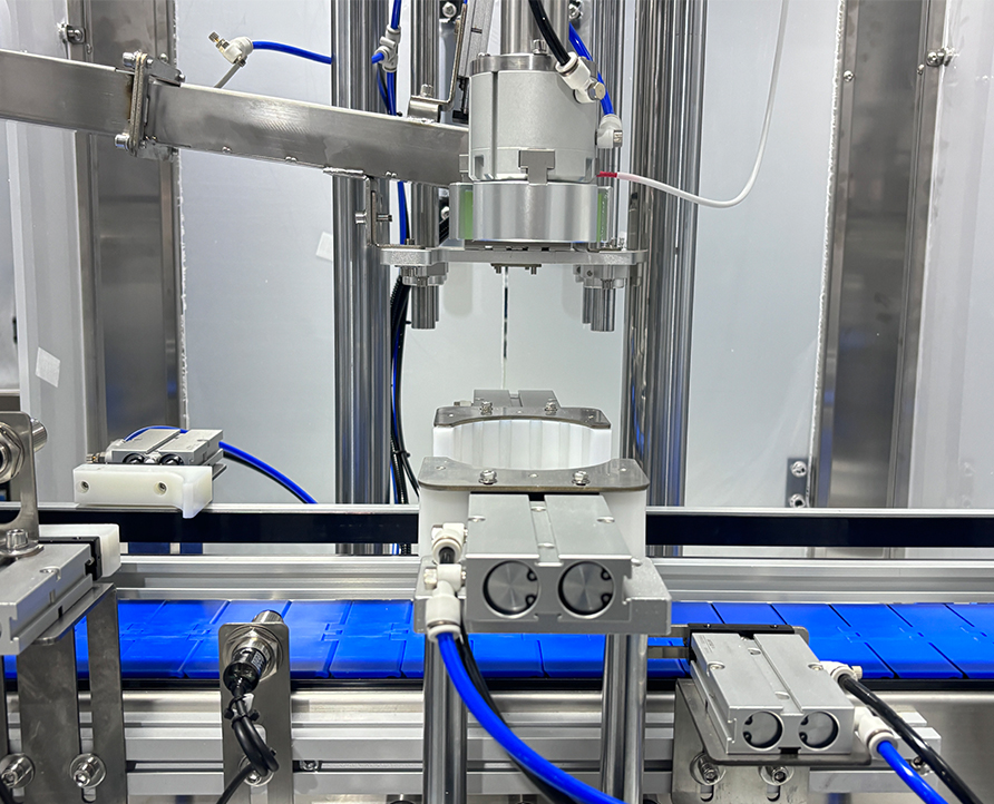 Servo Control Single Head Capping Machine, Automatic Capper Machine For Different Bottle Shapes