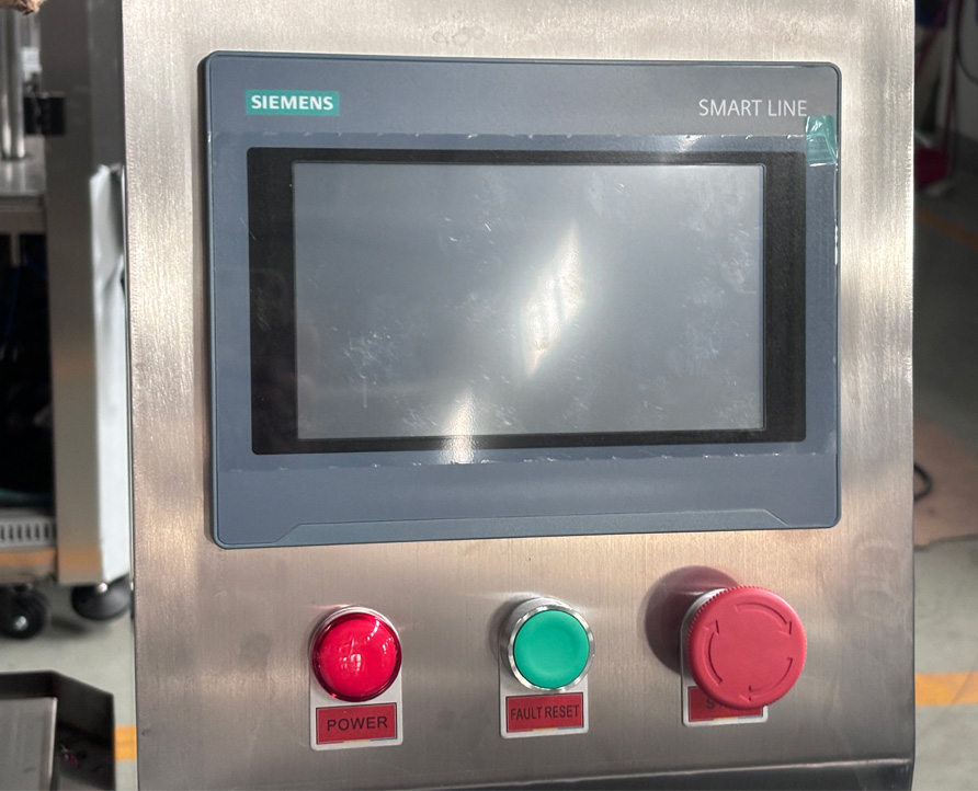 Servo Control Single Head Capping Machine, Automatic Capper Machine For Different Bottle Shapes
